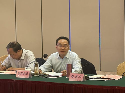 王寧出席濮陽大數(shù)據(jù)生態(tài)園項(xiàng)目合作座談會(huì)