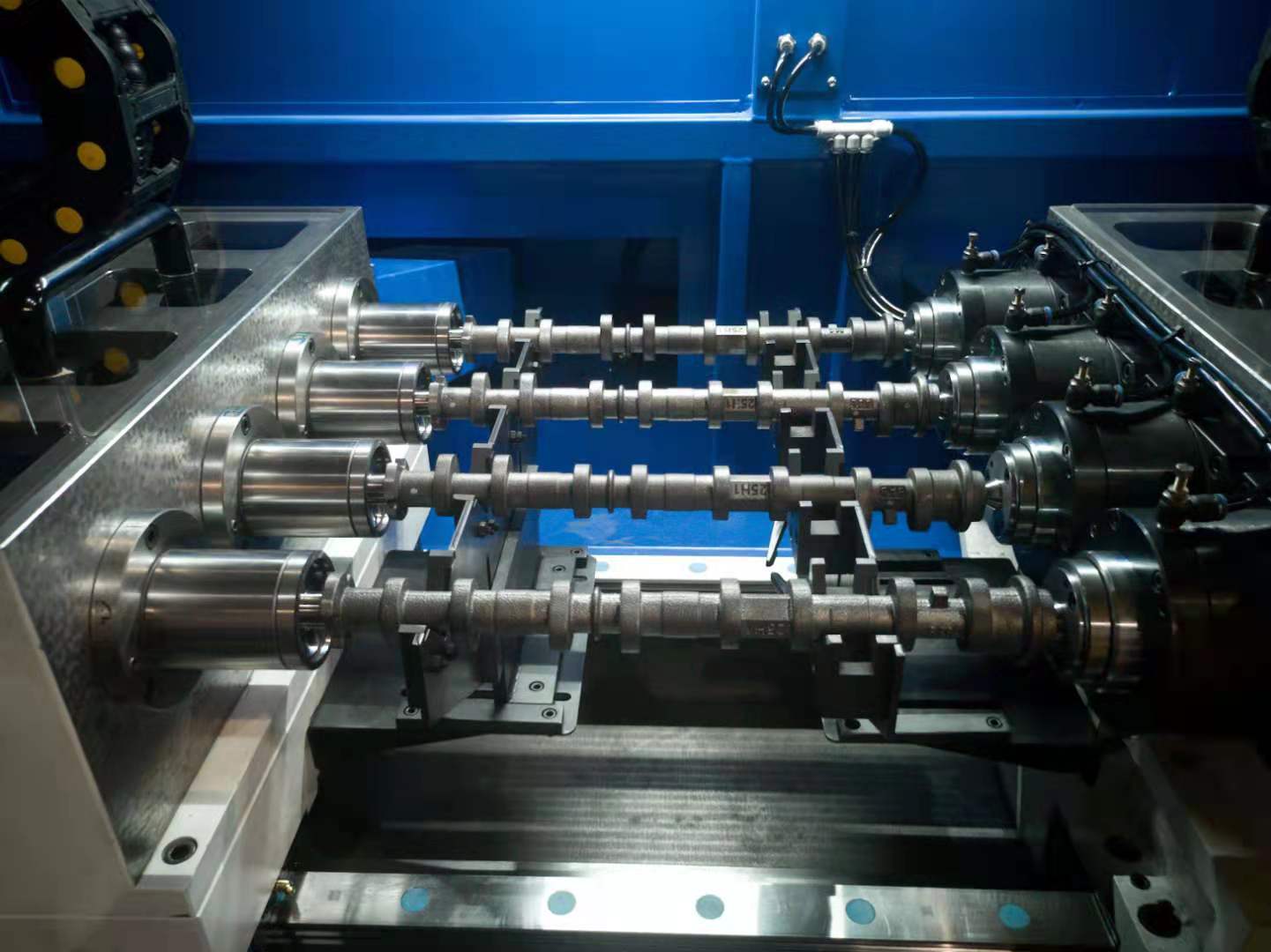 汽車零部件加工 凸輪軸臺階油孔槍鉆高效加工技術(shù)